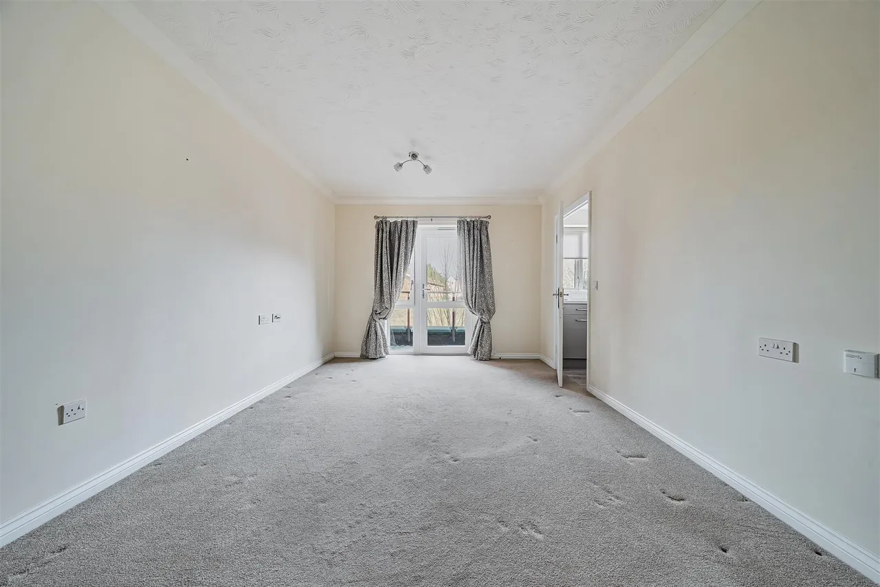 West Street, Newbury, RG14, photo 7