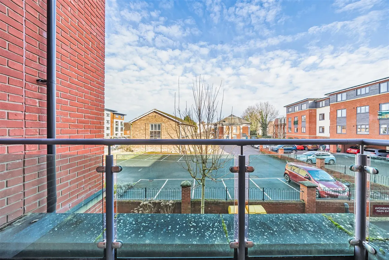 West Street, Newbury, RG14, photo 18