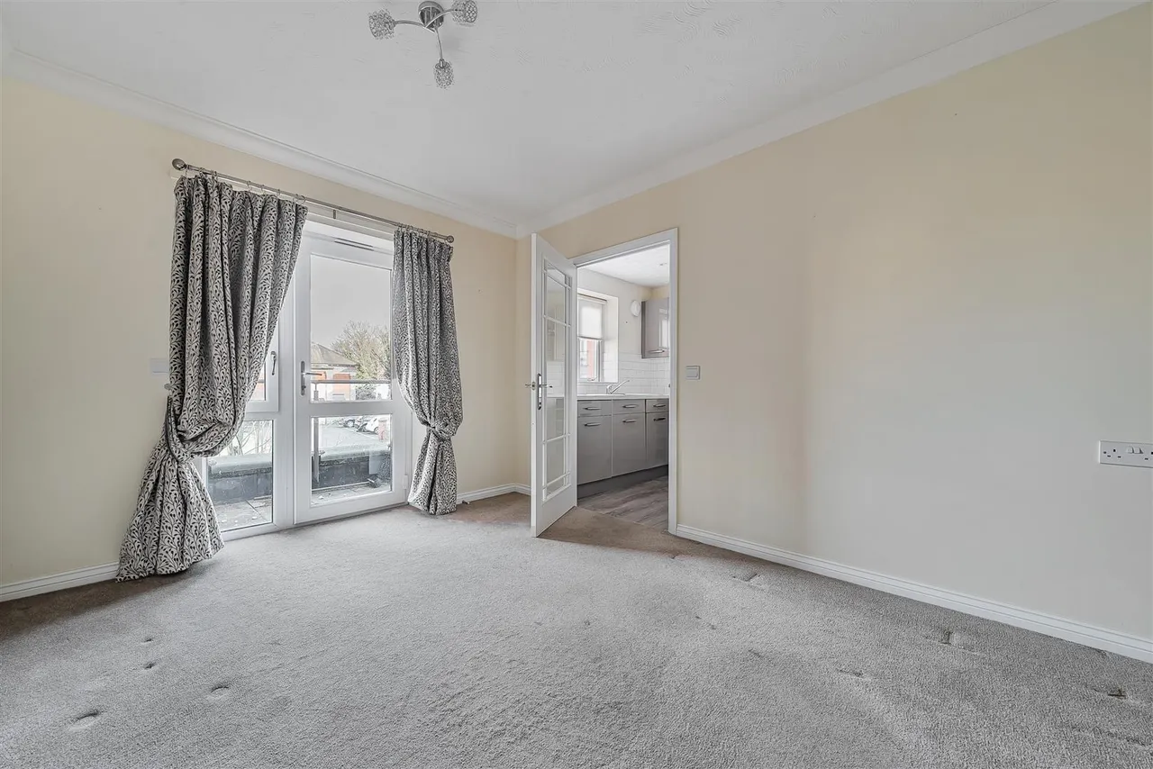 West Street, Newbury, RG14, photo 6