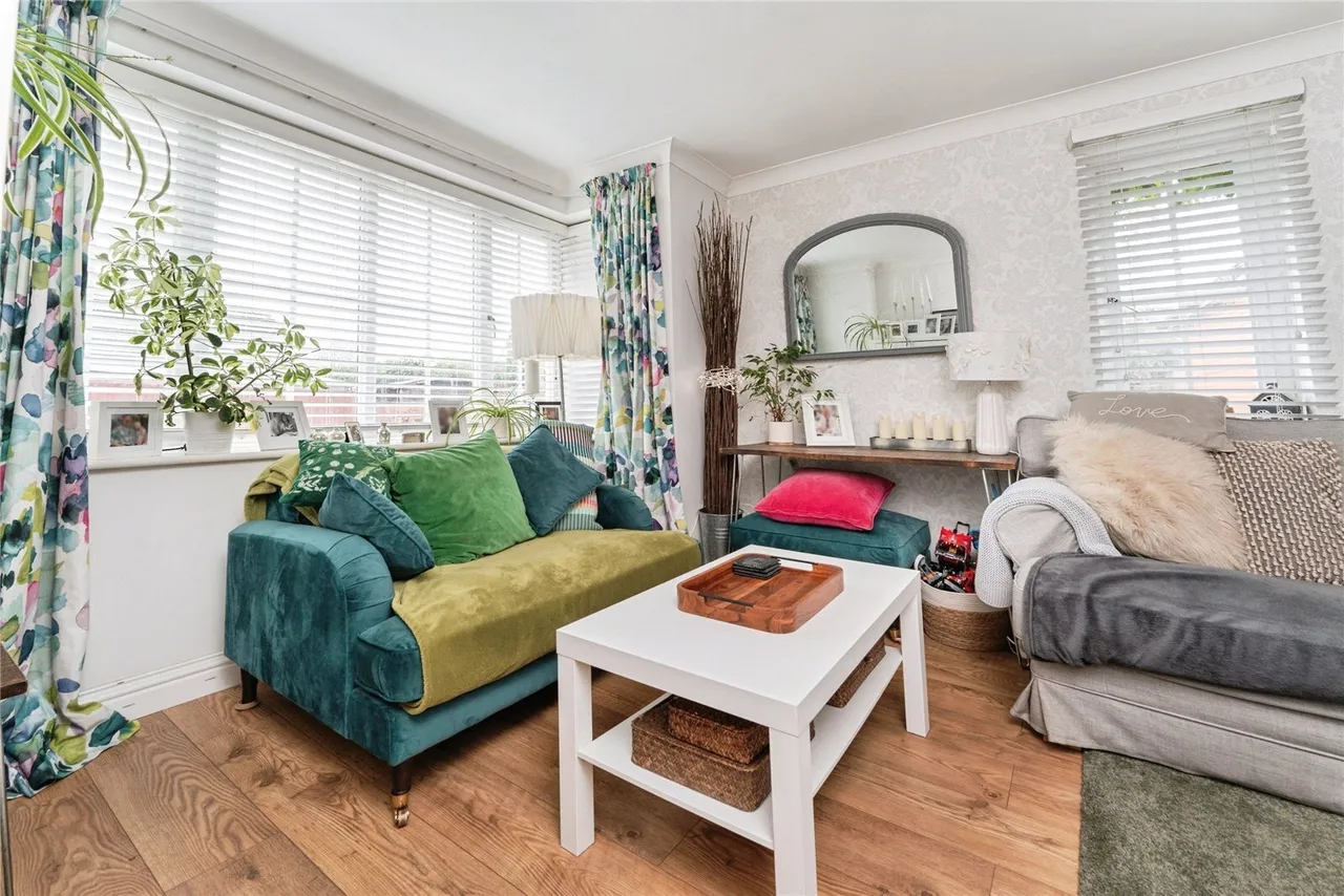 Kitson Gardens, Stretham, CB6, photo 16