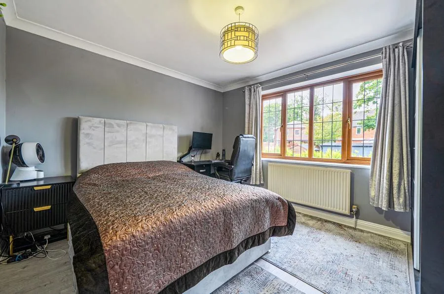 Beehive Lane, Binfield, RG12, photo 27