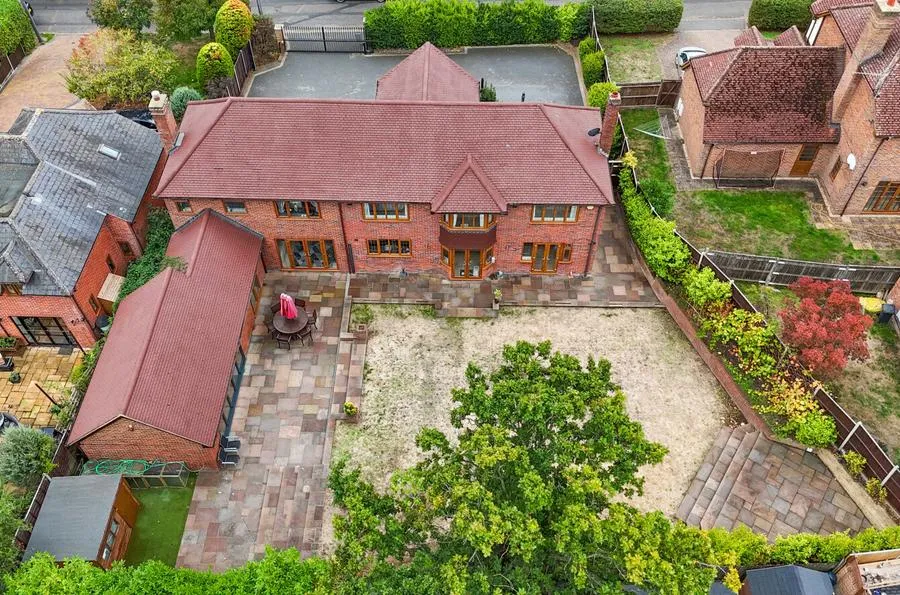 Beehive Lane, Binfield, RG12, photo 34