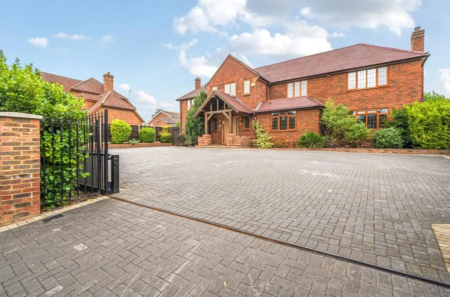 Beehive Lane, Binfield, RG12, photo 11