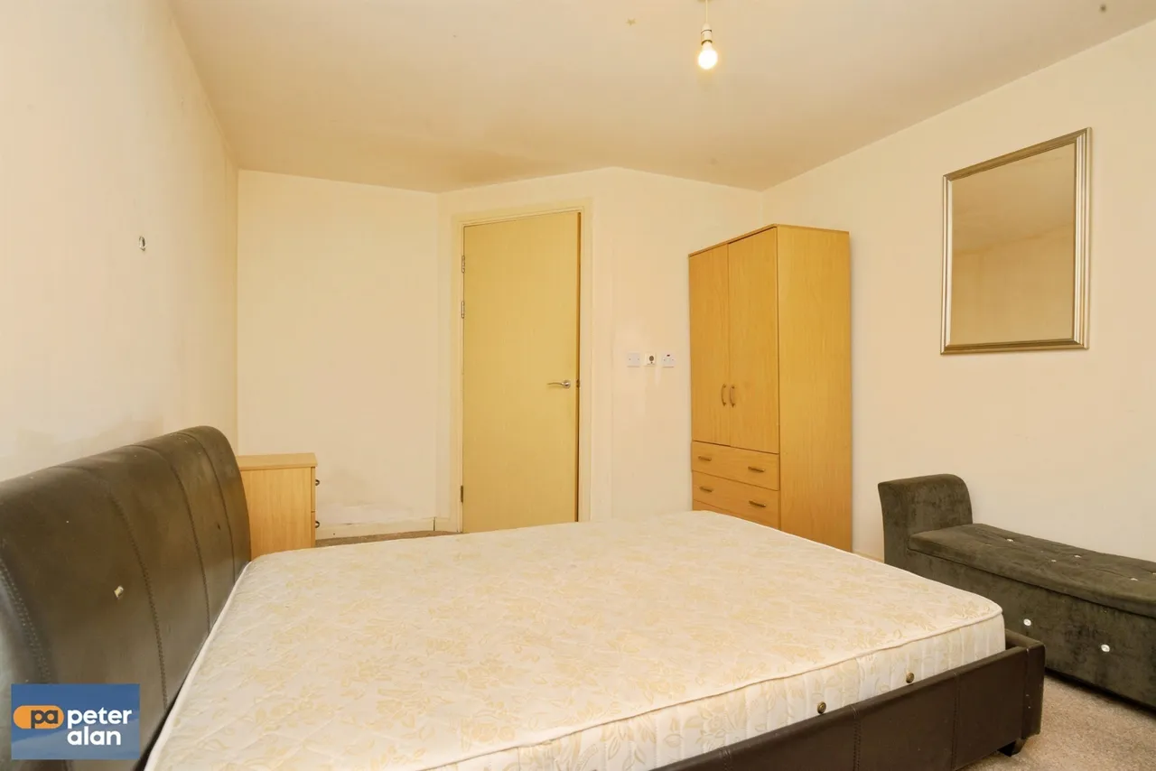 Magretian Place, Cardiff, CF10, photo 8