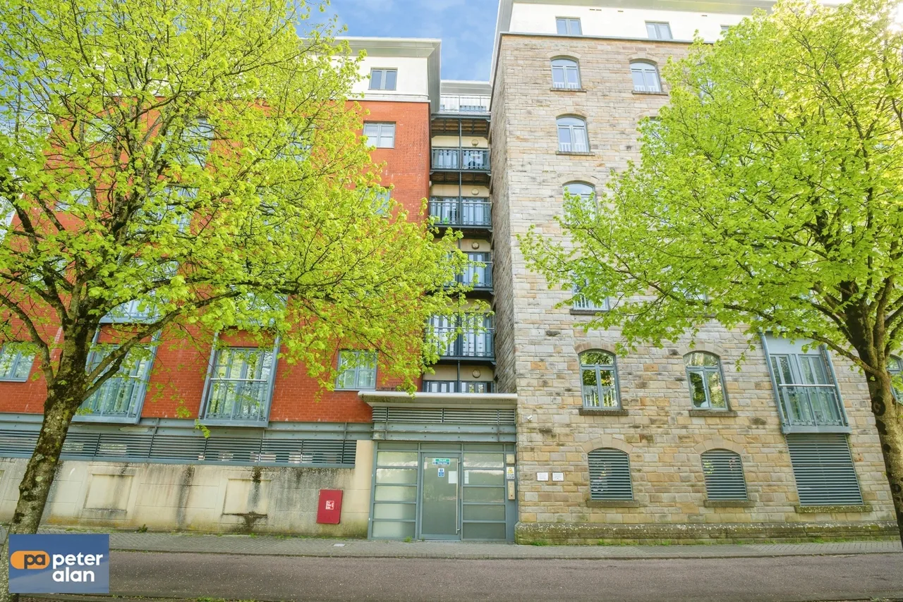 Magretian Place, Cardiff, CF10, photo 9