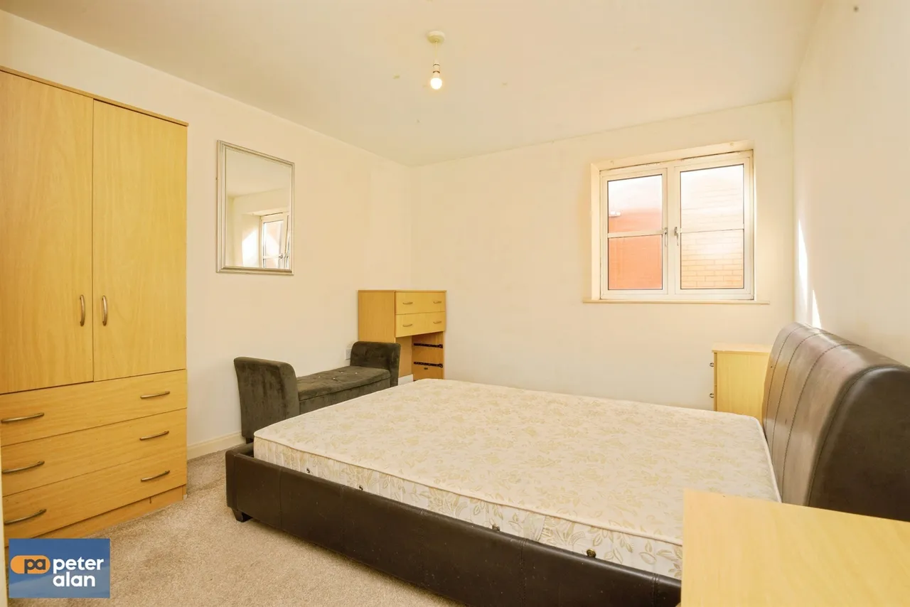 Magretian Place, Cardiff, CF10, photo 7