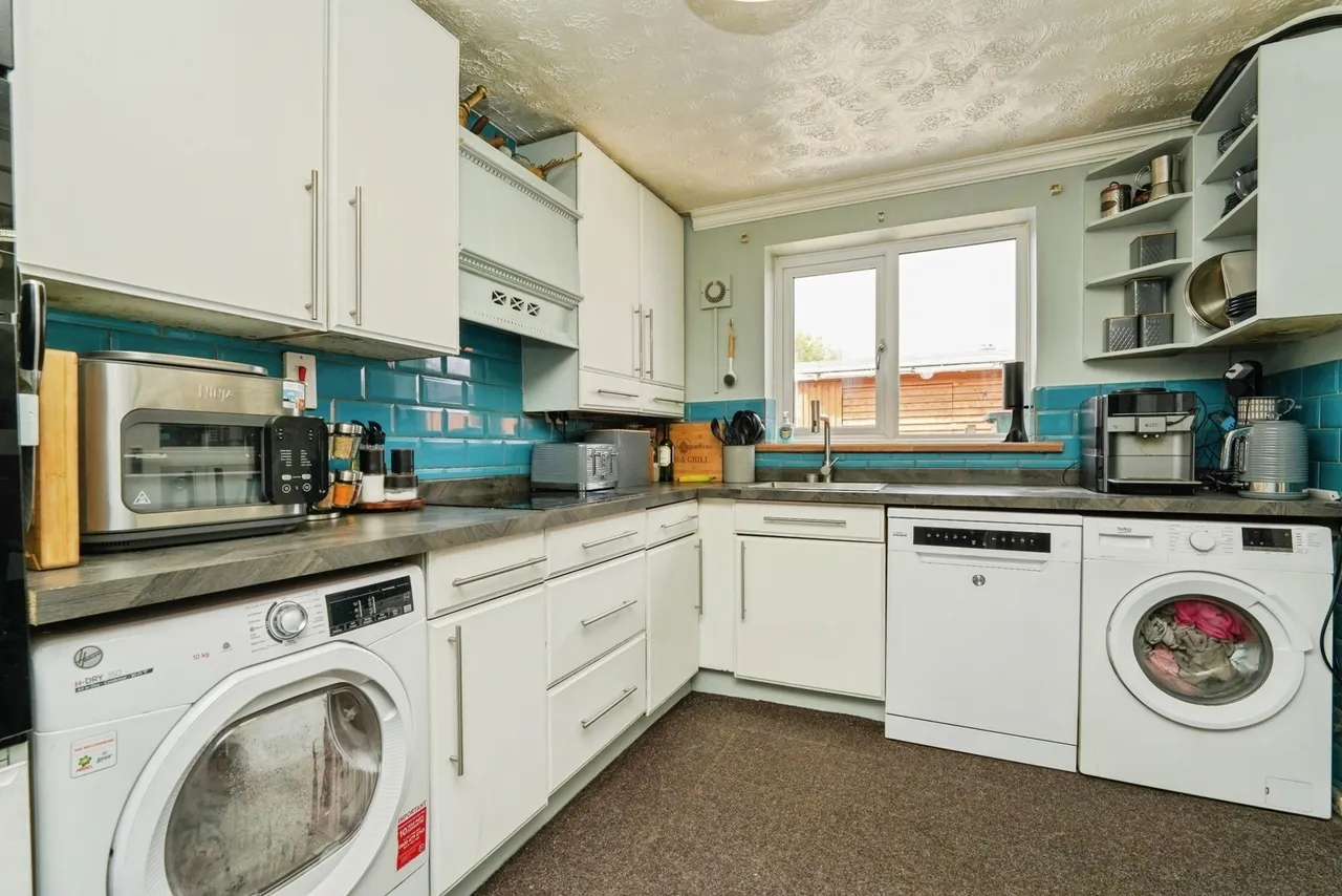 Sudbrook Way, Gloucester, Gloucestershire, GL4, photo 4