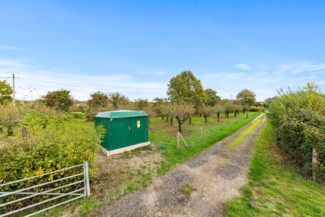 Burford Farm (Residential), Redwall Lane, Linton, Kent, Maidstone, ME17 4BD, photo 39
