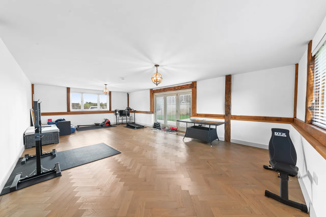 Burford Farm (Residential), Redwall Lane, Linton, Kent, Maidstone, ME17 4BD, photo 13