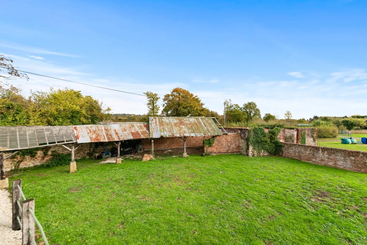 Burford Farm (Residential), Redwall Lane, Linton, Kent, Maidstone, ME17 4BD, photo 26
