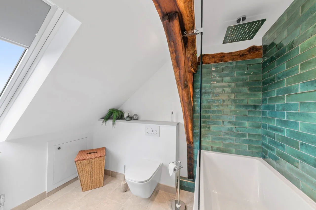 Burford Farm (Residential), Redwall Lane, Linton, Kent, Maidstone, ME17 4BD, photo 22