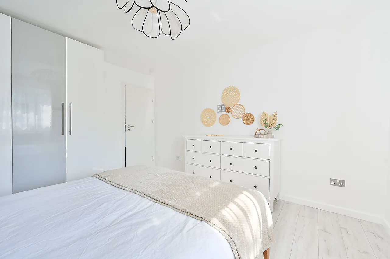 Isleworth, TW7, photo 11