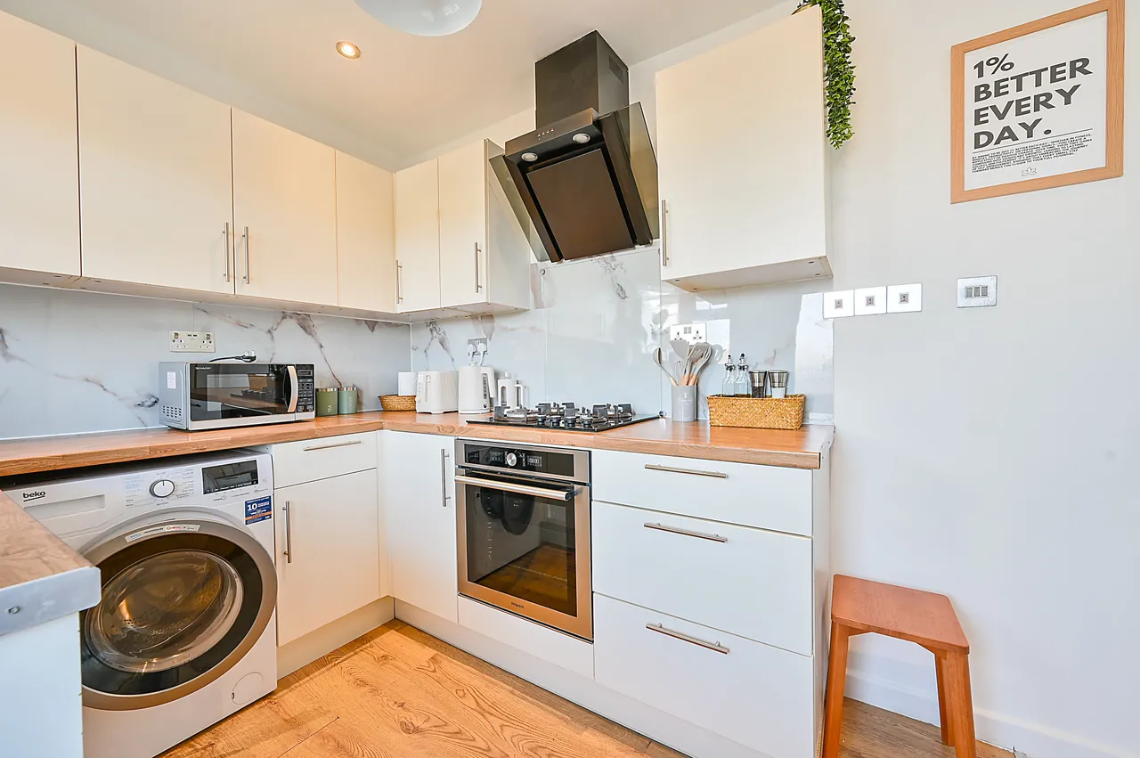 Isleworth, TW7, photo 12
