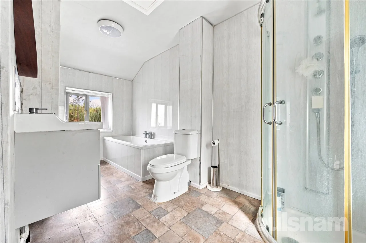 Enfield Road, Hunt End, Redditch, Worcestershire, B97 5NE, photo 11