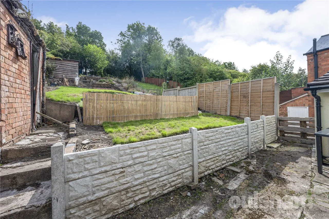 Enfield Road, Hunt End, Redditch, Worcestershire, B97 5NE, photo 12