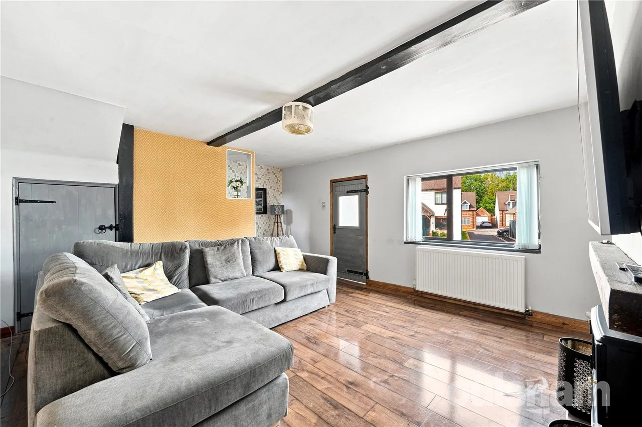 Enfield Road, Hunt End, Redditch, Worcestershire, B97 5NE, photo 5