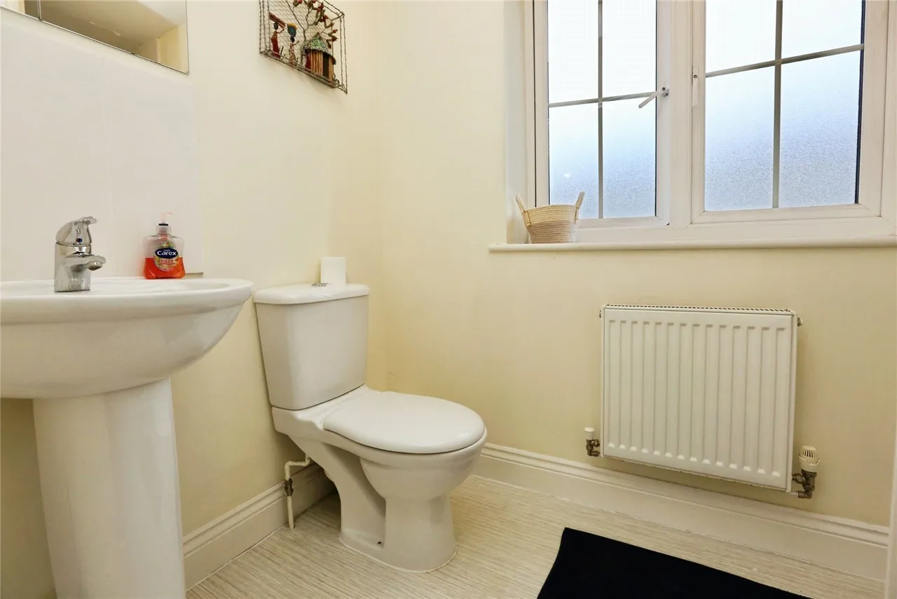 Bedford Drive, Titchfield Common, PO14, photo 14
