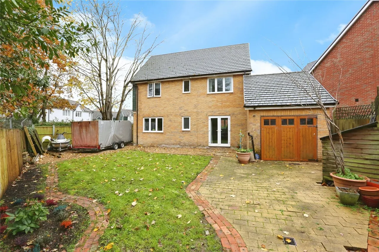 Bedford Drive, Titchfield Common, PO14, photo 18