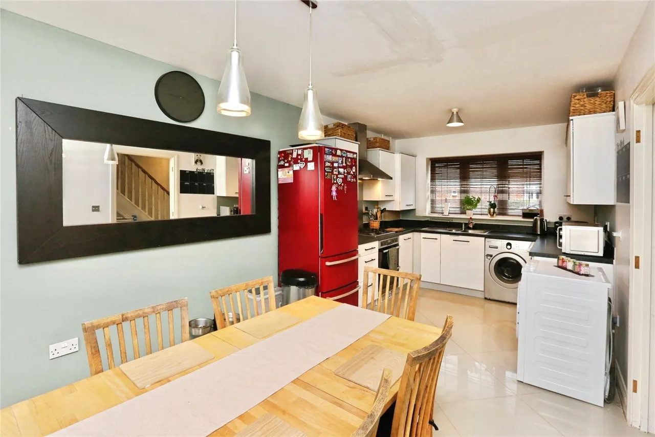 Bedford Drive, Titchfield Common, PO14, photo 9