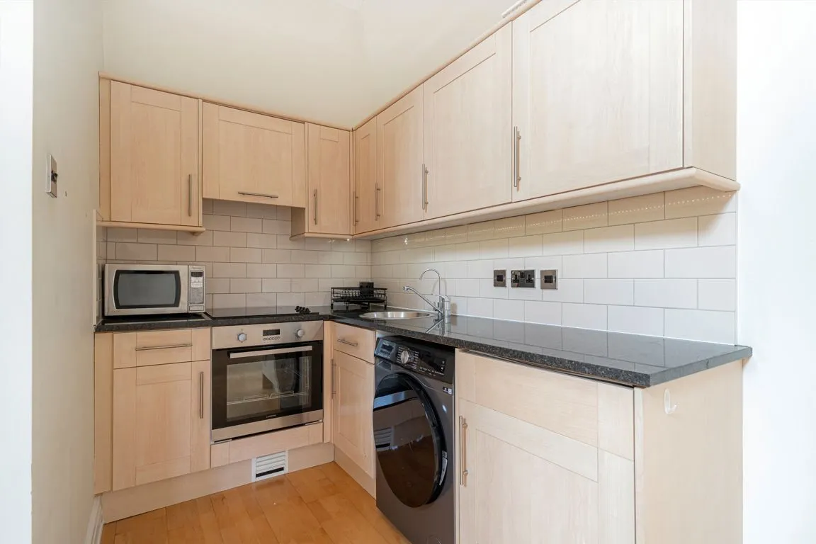 Gainsborough Road, Kew, TW9, photo 4