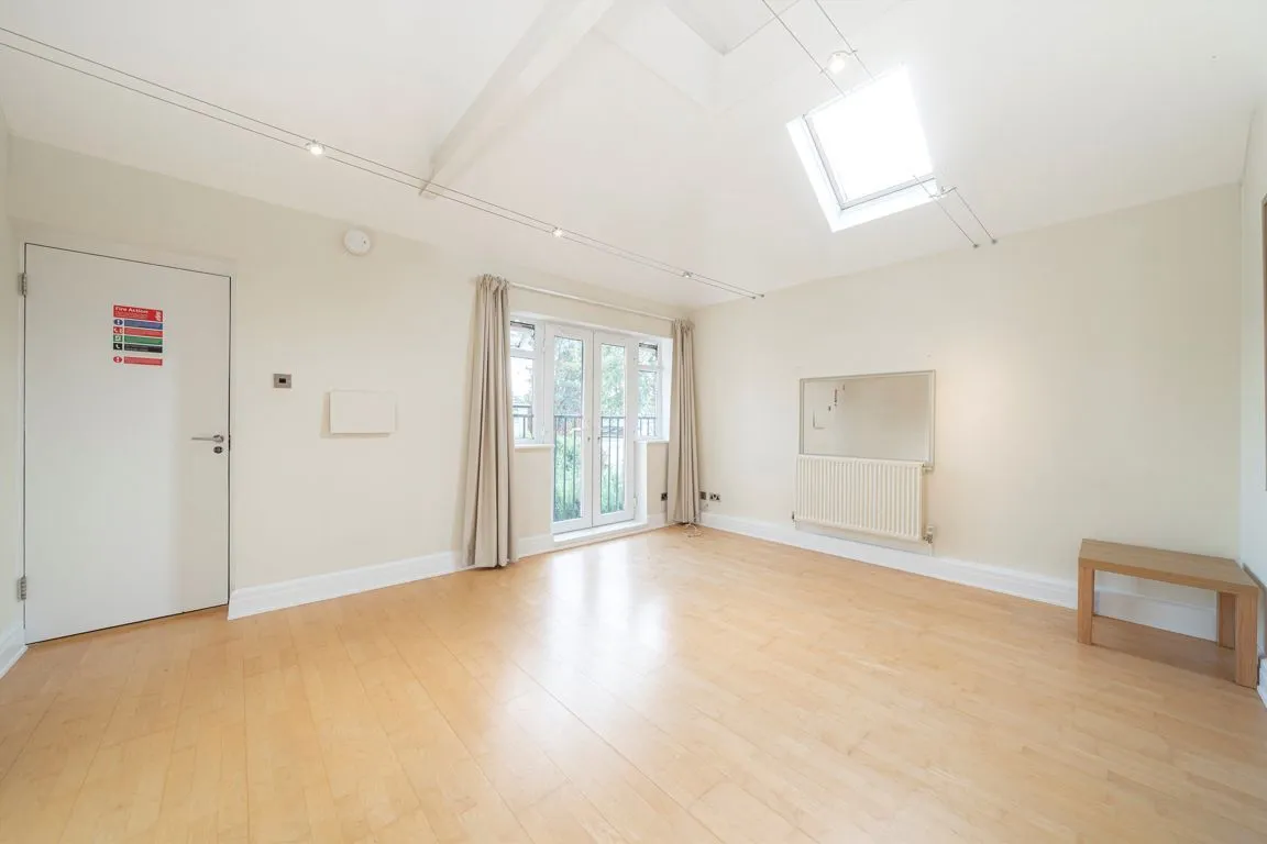 Gainsborough Road, Kew, TW9, photo 3