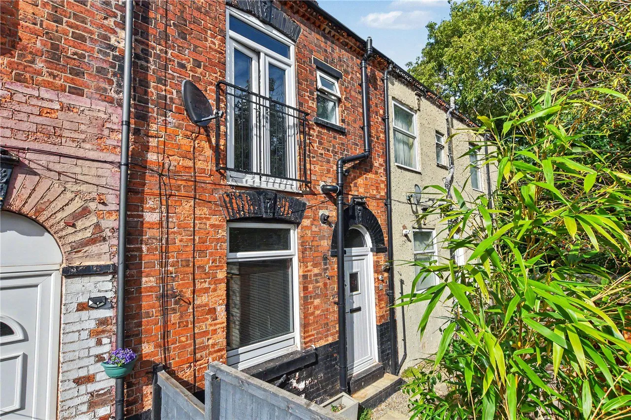 1 bed house for sale, Highfield Place, Morley, LS27