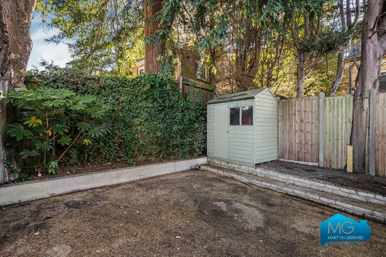 Abingdon Road, London, N3, photo 14