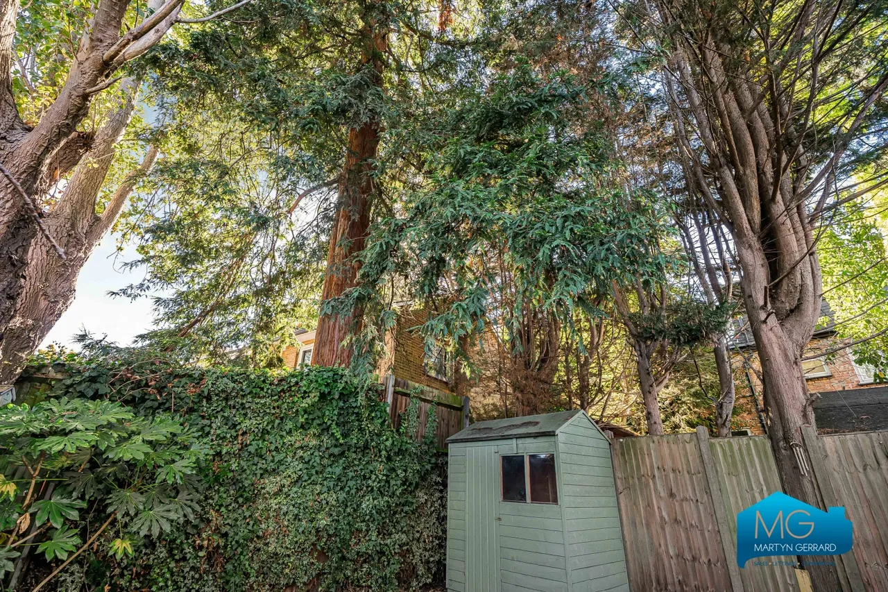 Abingdon Road, London, N3, photo 15