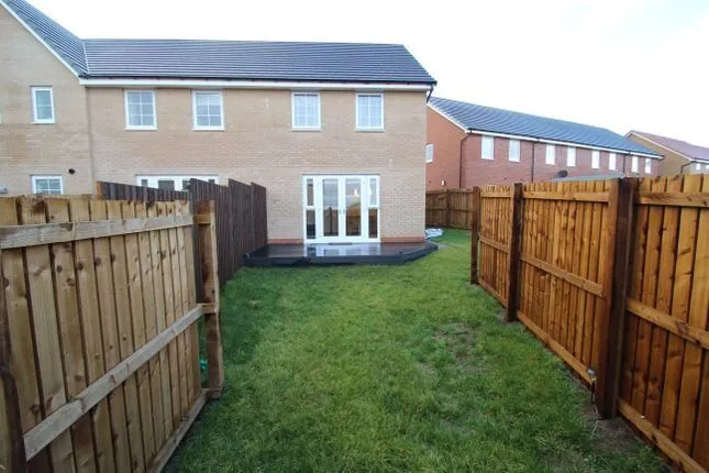 Drawbridge Avenue, Pontefract, West Yorkshire, WF8, photo 5
