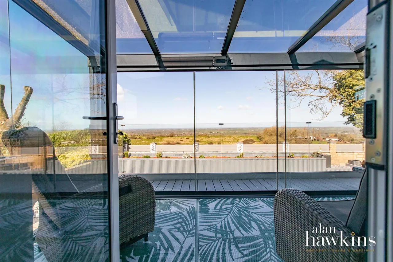 Lillybrook Estate, Lyneham, SN15, photo 4