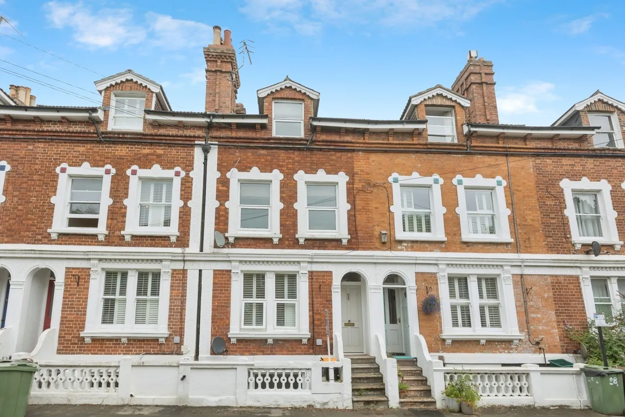 2 bed flat for sale, Woodbury Park Road, Tunbridge Wells, TN4