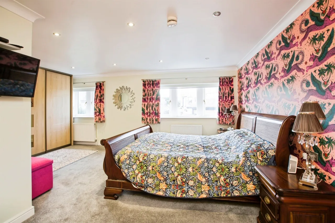 Hill Top, Queensbury, BD13, photo 15