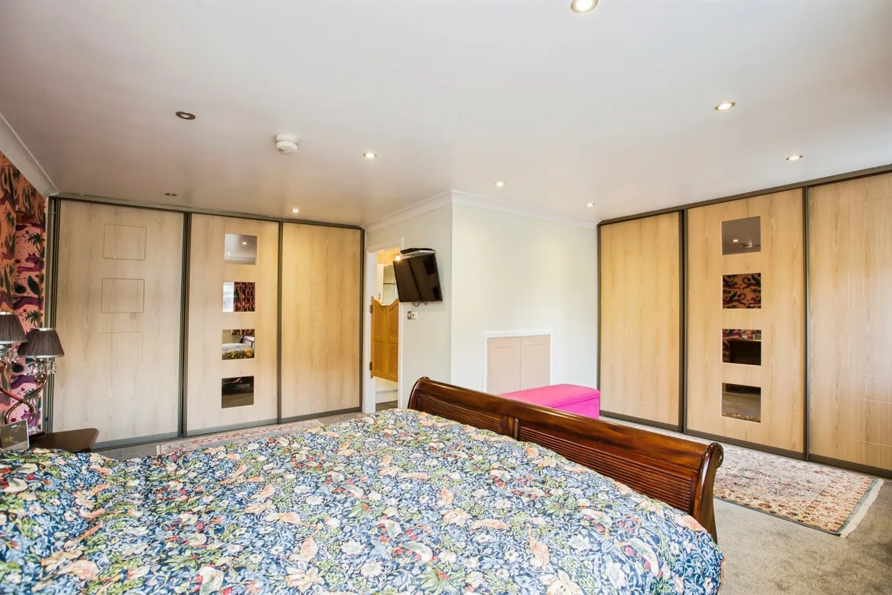 Hill Top, Queensbury, BD13, photo 16