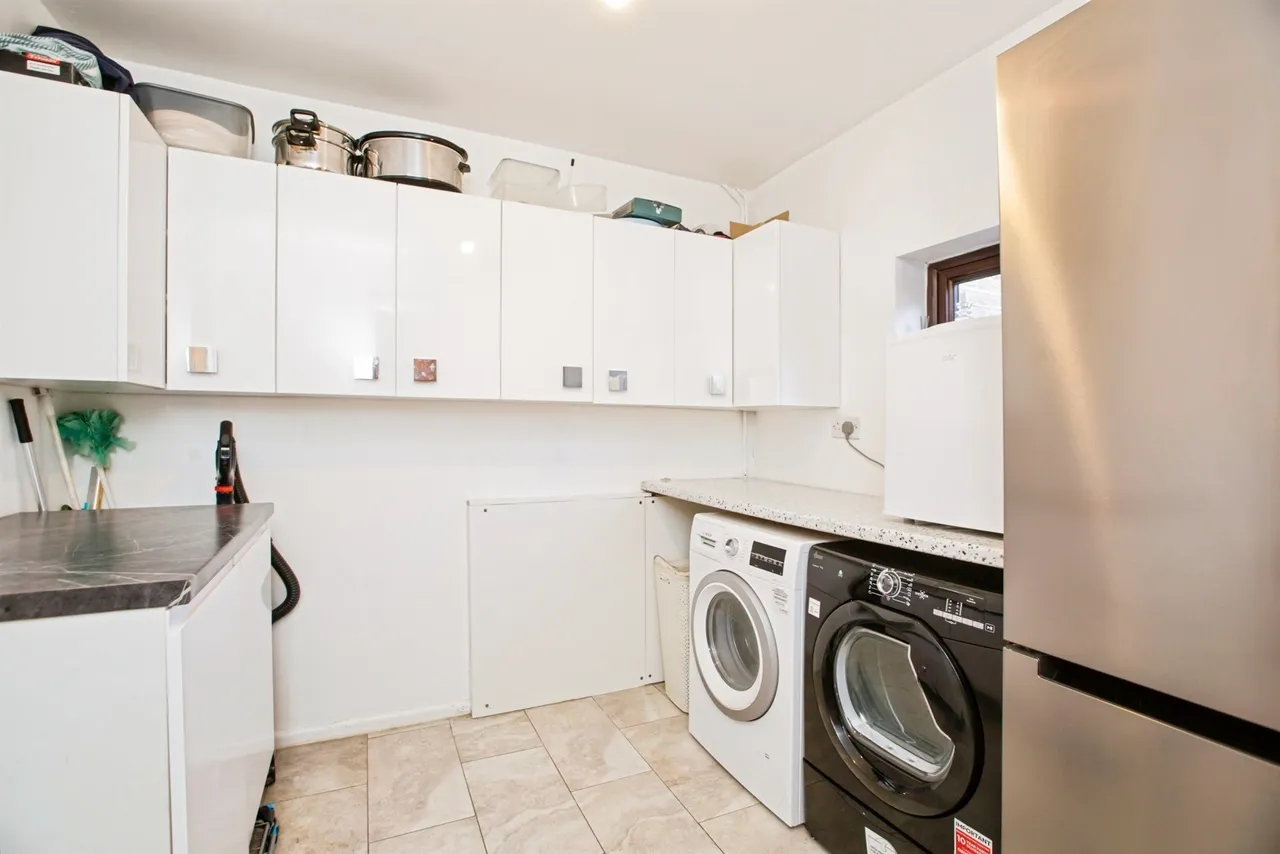 Hill Top, Queensbury, BD13, photo 10