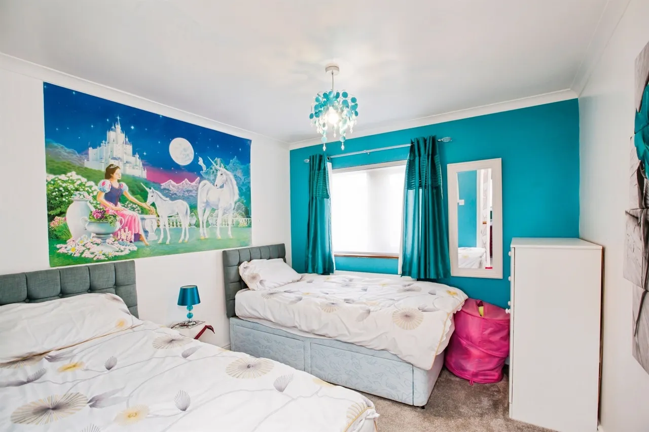 Hill Top, Queensbury, BD13, photo 21