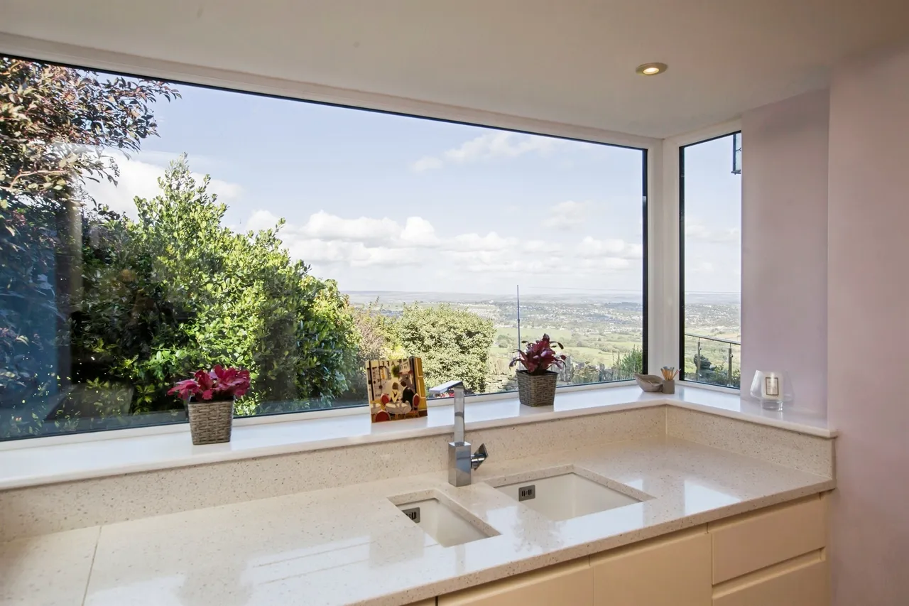 Hill Top, Queensbury, BD13, photo 5