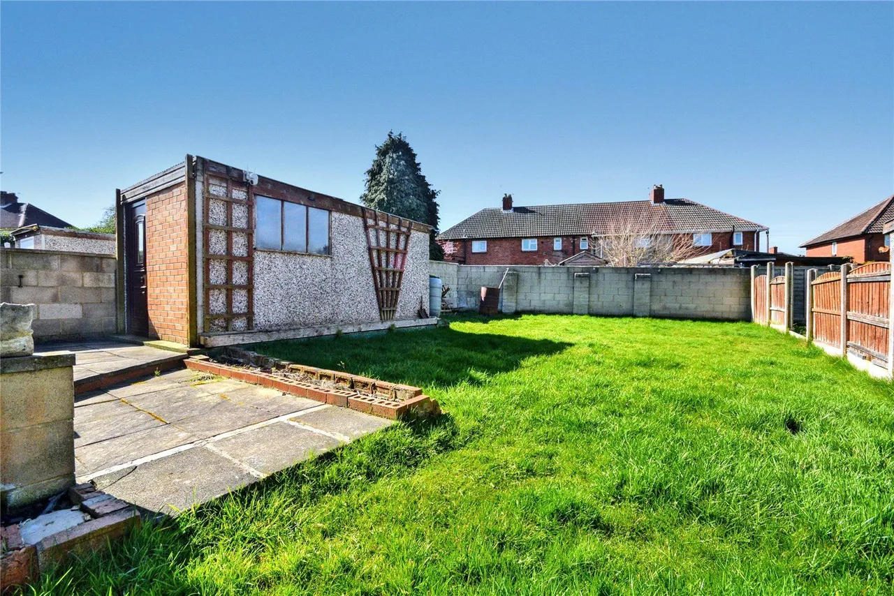 Sissons Crescent, Leeds, LS10, photo 13