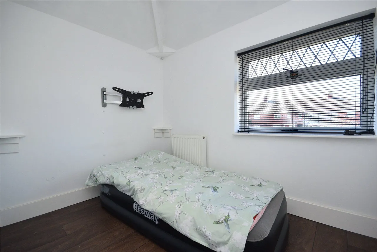 Sissons Crescent, Leeds, LS10, photo 7