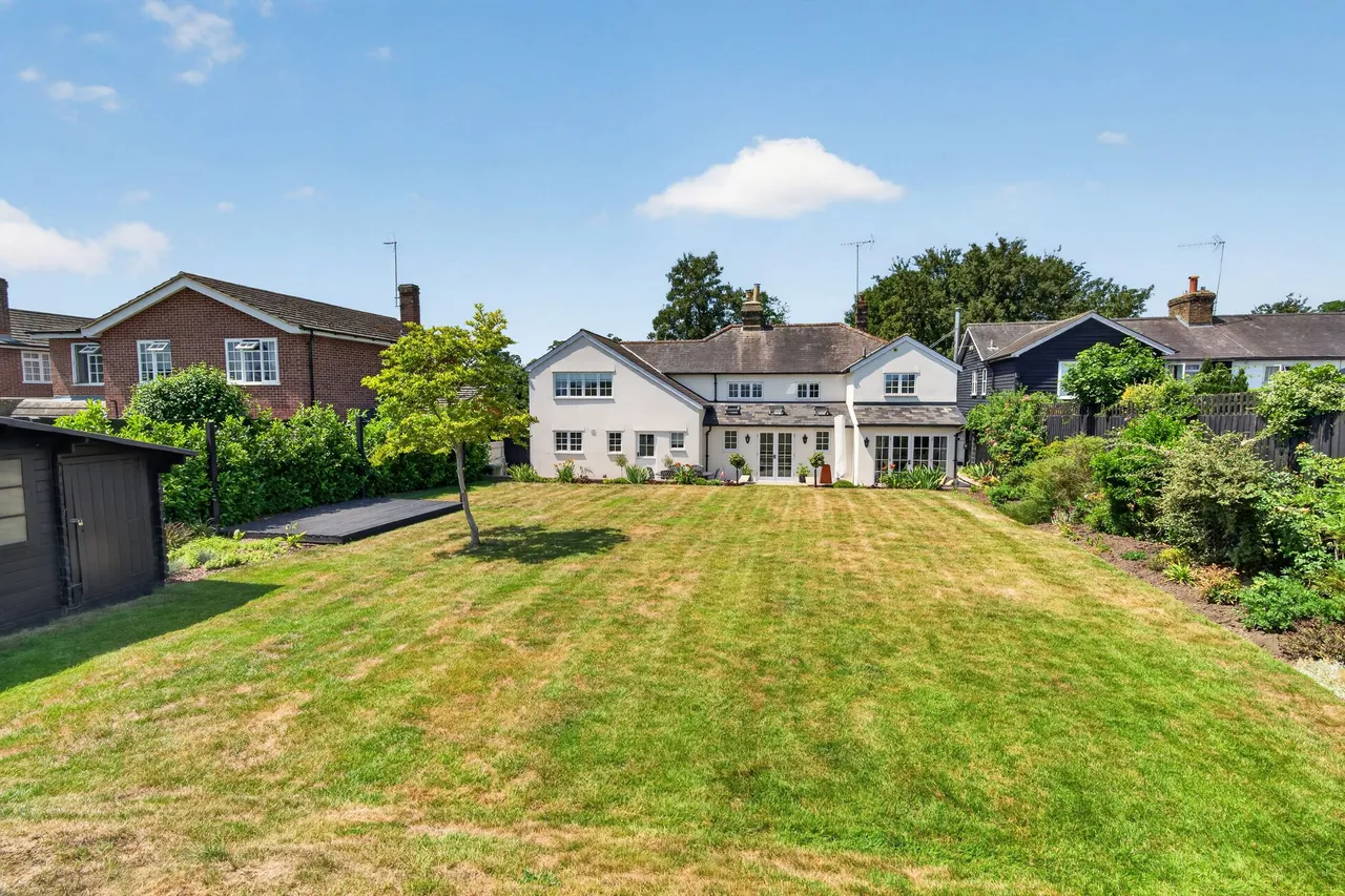 Dunmow Road, Hatfield Broad Oak, CM22, photo 3