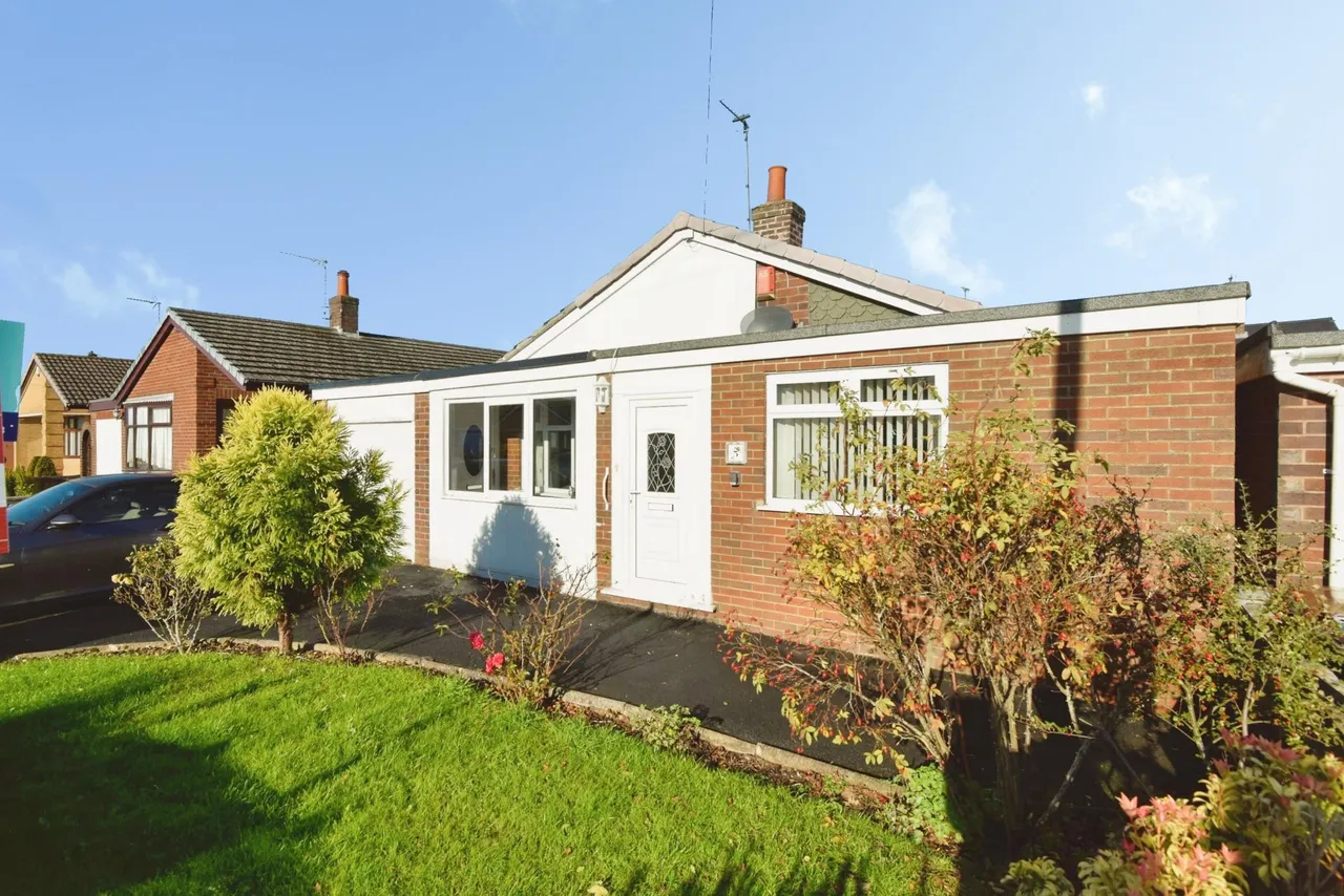 Woodside Drive, Meir Heath, ST3, photo 5