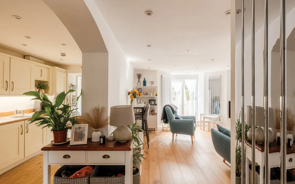 2 bed flat for sale, Alma Road, Clifton, BS8