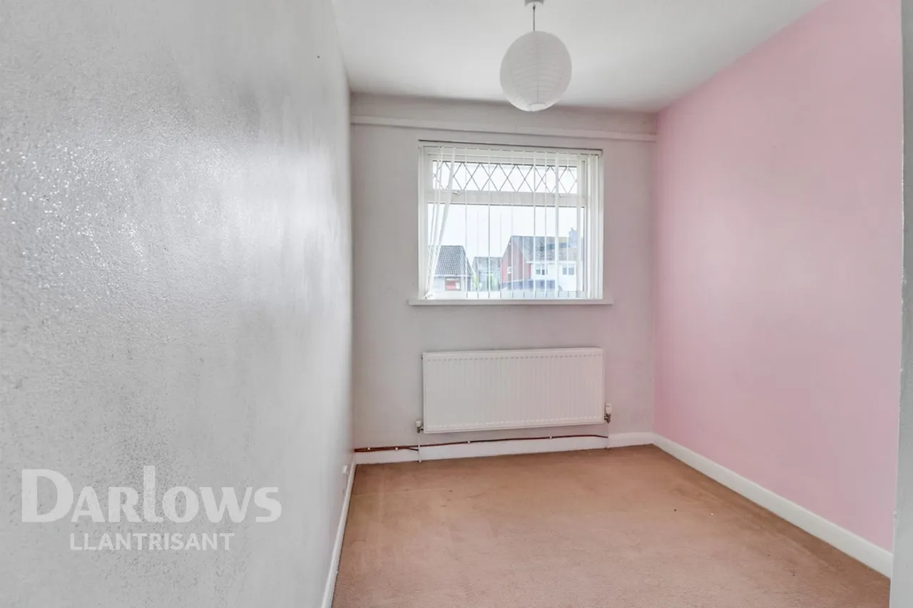 Woodland Road, Beddau, photo 16