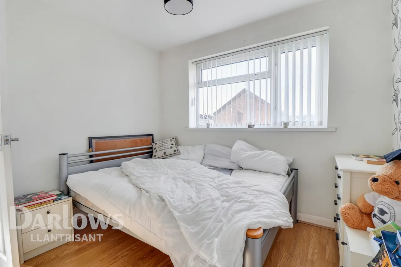 Woodland Road, Beddau, photo 12