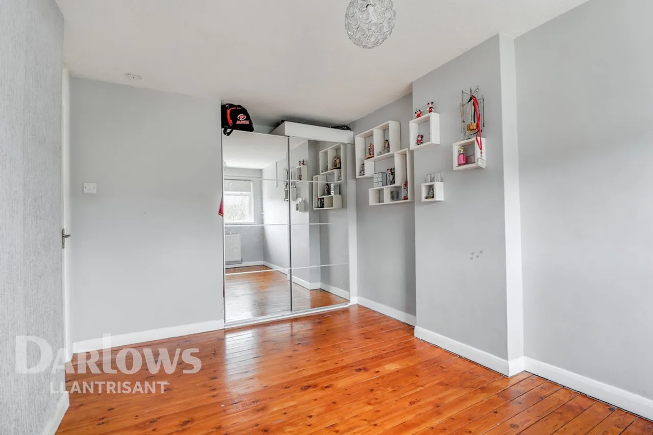 Woodland Road, Beddau, photo 15