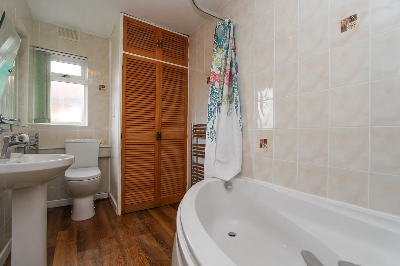 Thorney Road, Sutton Coldfield, Sutton Coldfield, B74 3HZ, photo 13