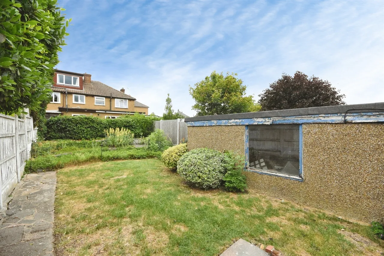 Helmsdale Road, Romford, RM1, photo 17