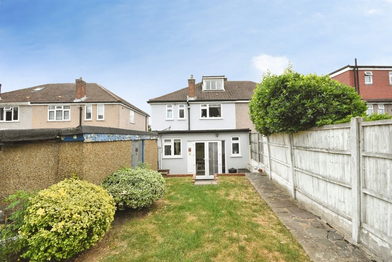 Helmsdale Road, Romford, RM1, photo 2