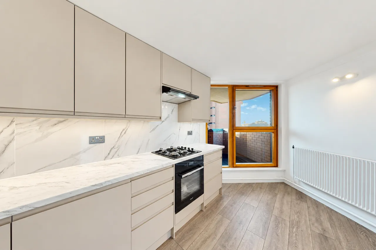 Ashburnham Tower, Chelsea, SW10, photo 2