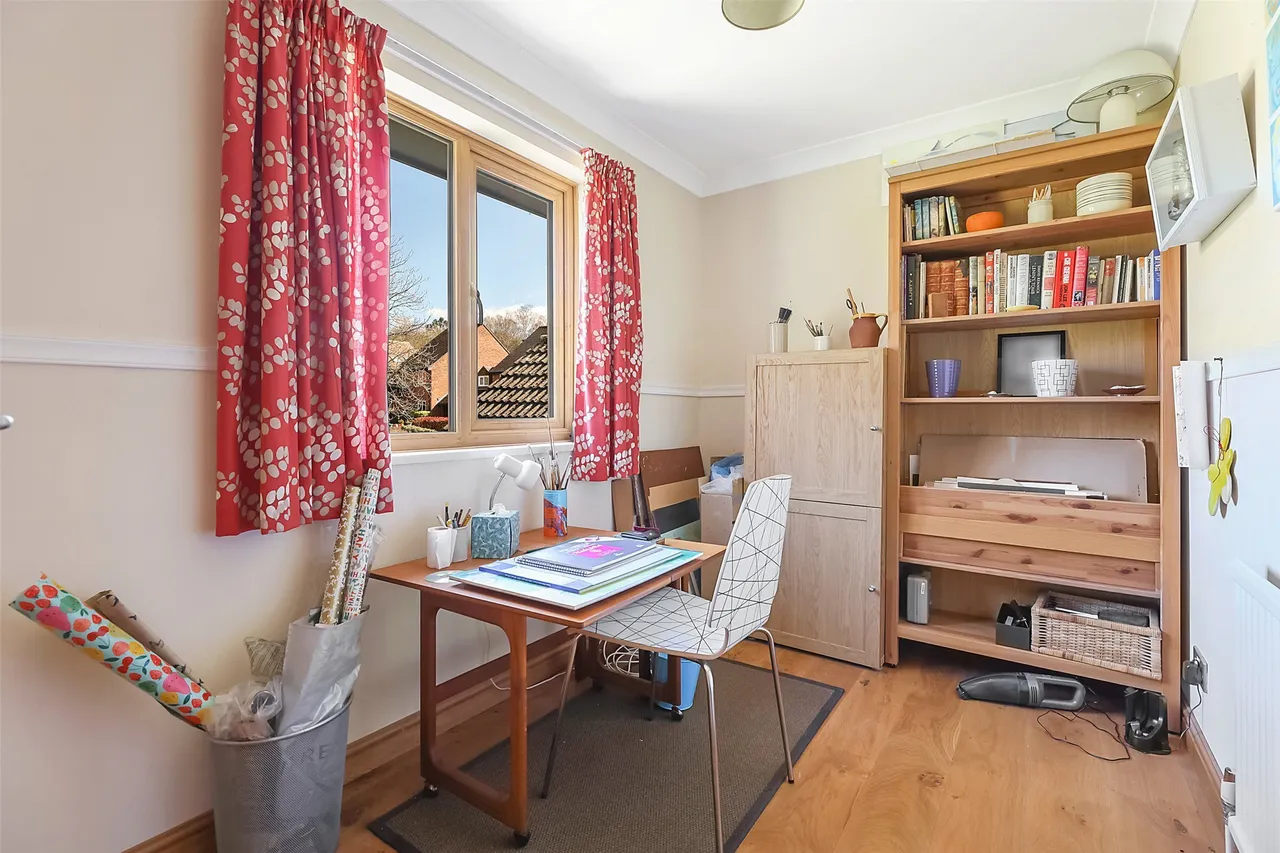 Stanhopes, Limpsfield, RH8, photo 13
