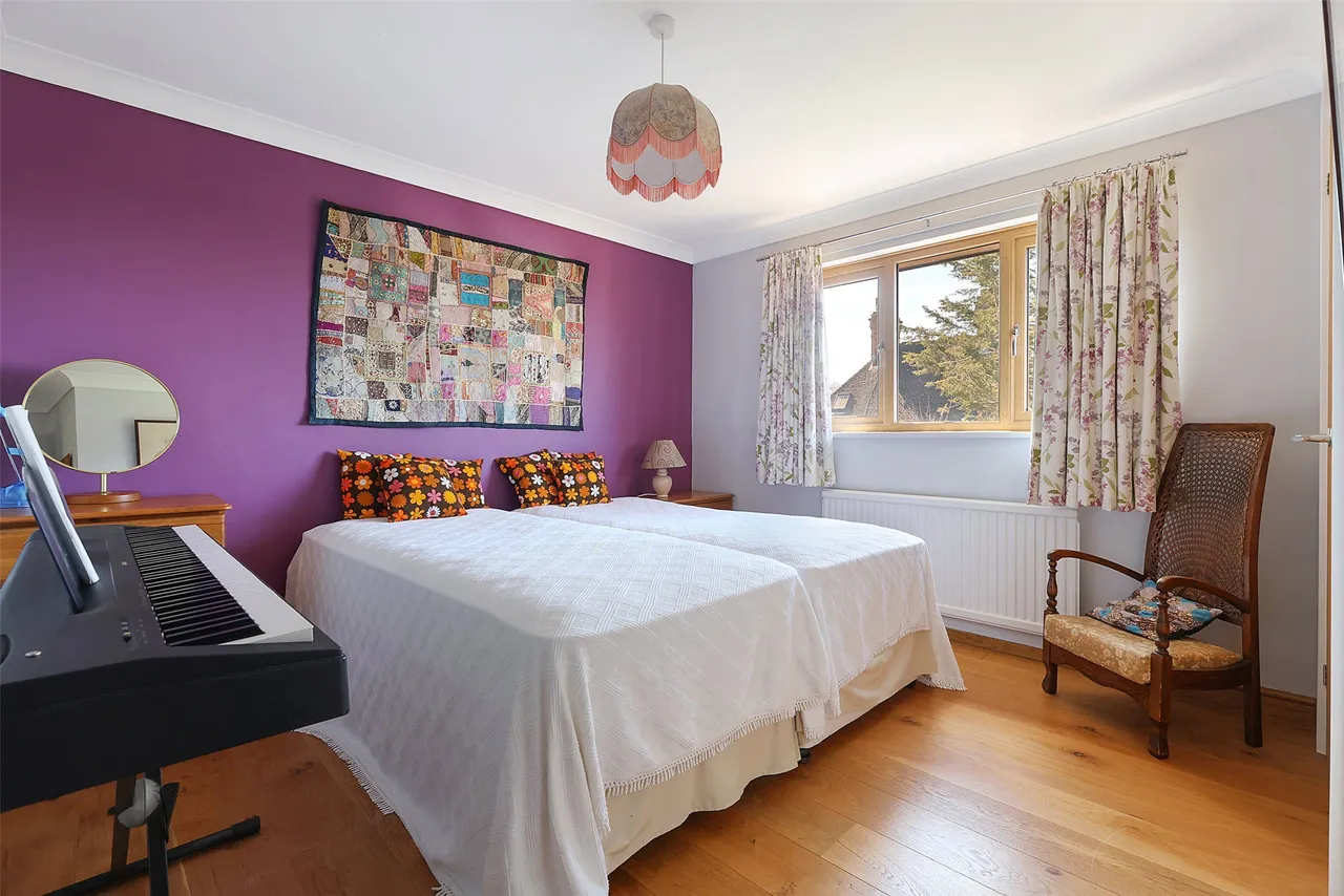 Stanhopes, Limpsfield, RH8, photo 11